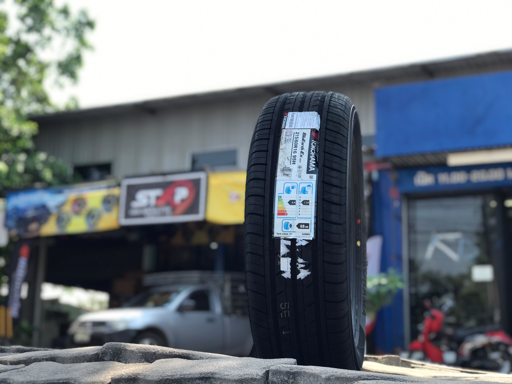 YOKOHAMA BLUEARTH-ES ES32 ราคาถูกที่ STEP9