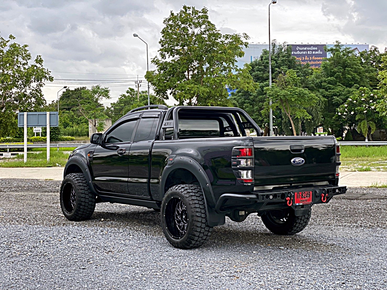 FORD ทรงเมกา ล้อเทพลึกสุดตาราง