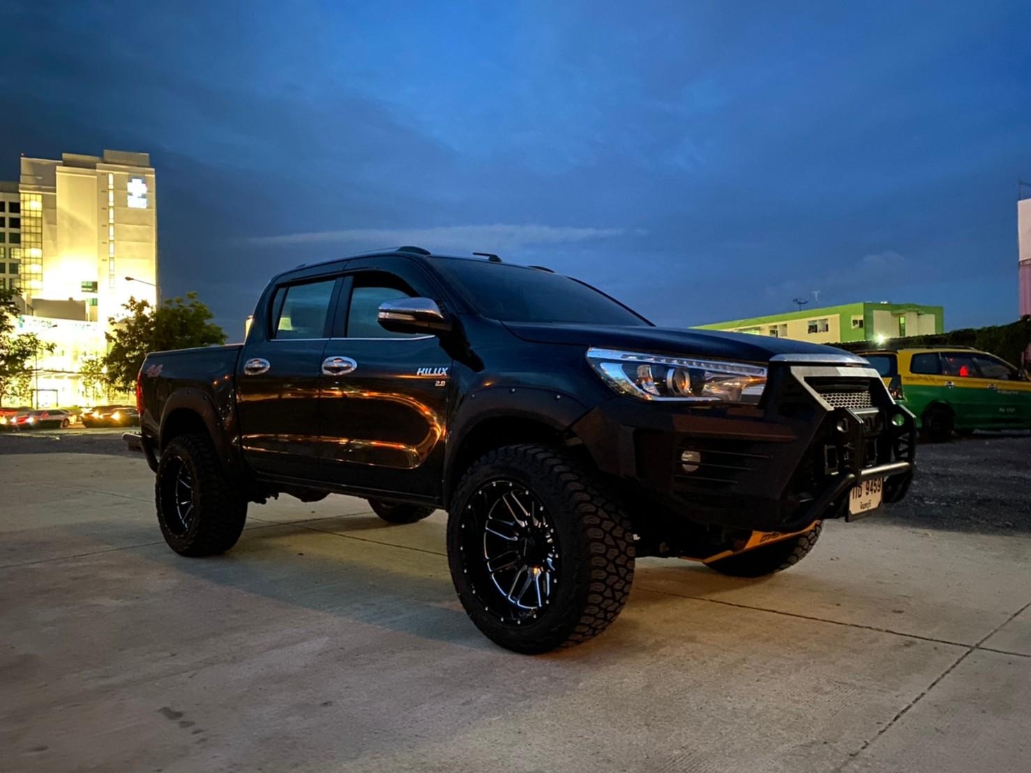 ทรงเมกา ล้อOFFROAD ขอบ20 ออฟ-44 ยาง AMP MTA 285/55R20 ปี21 โช้ค PROFENDER SUBTANK