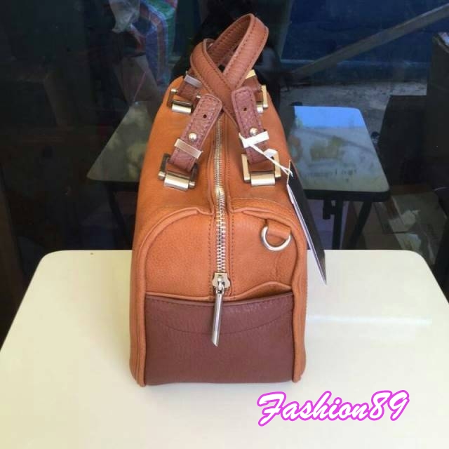 ZARA : SQUARE BOWLING BAG