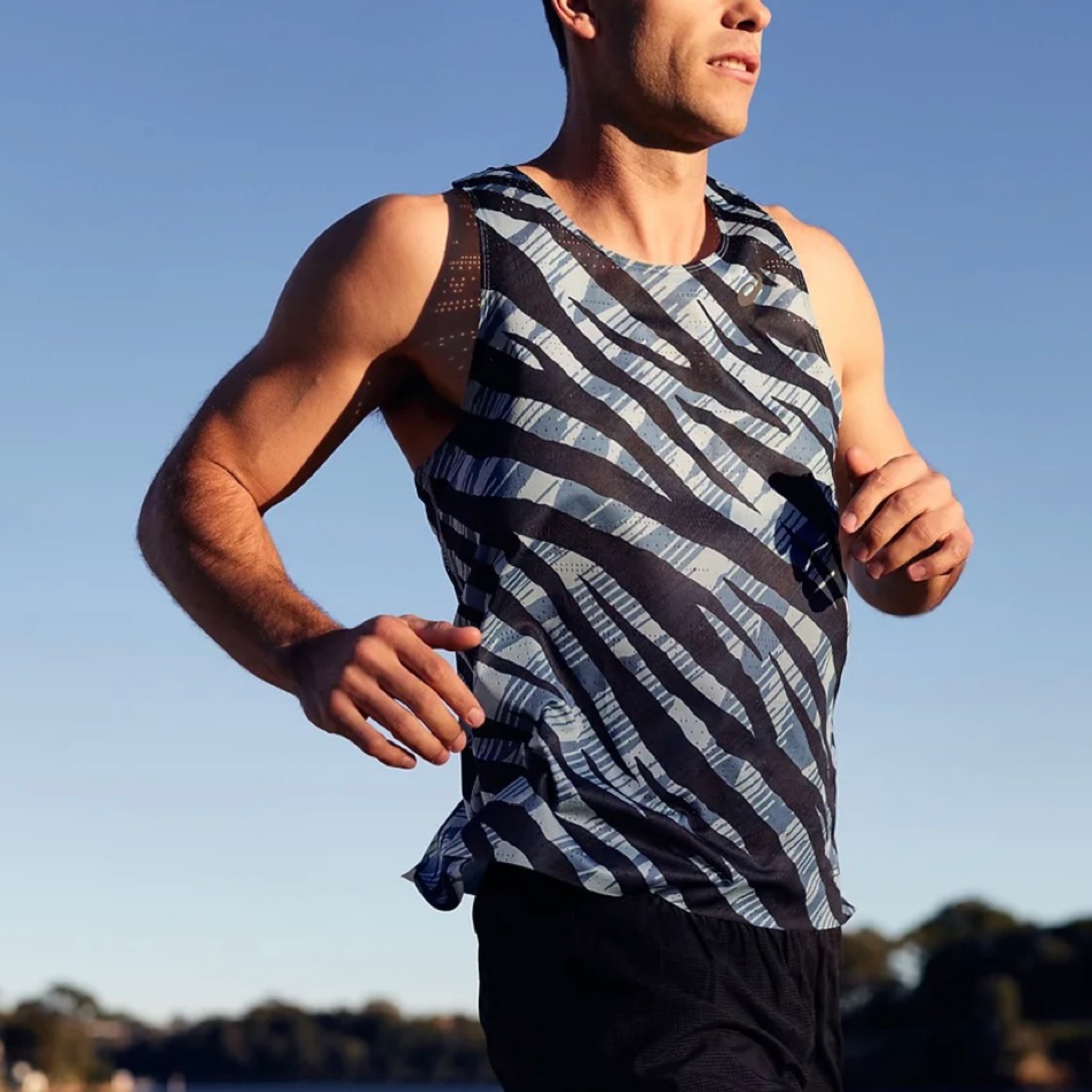 เสื้อวิ่ง ASICS Wild Running Singlet ‘CAMO’ (M)