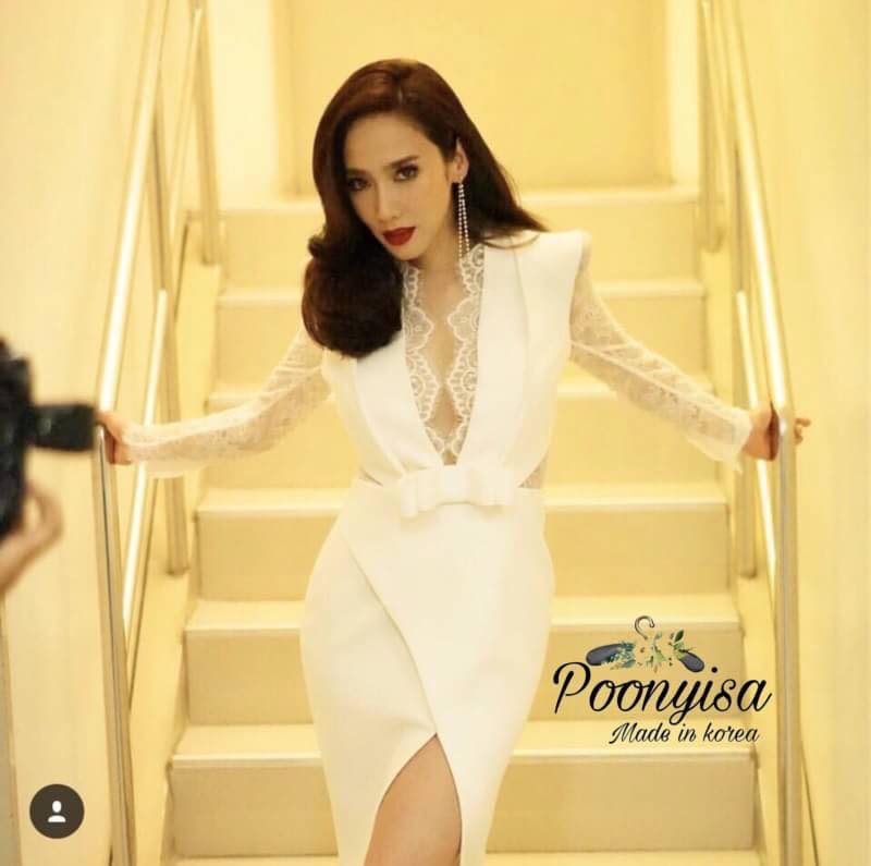 Dress คอวีแขนยาว