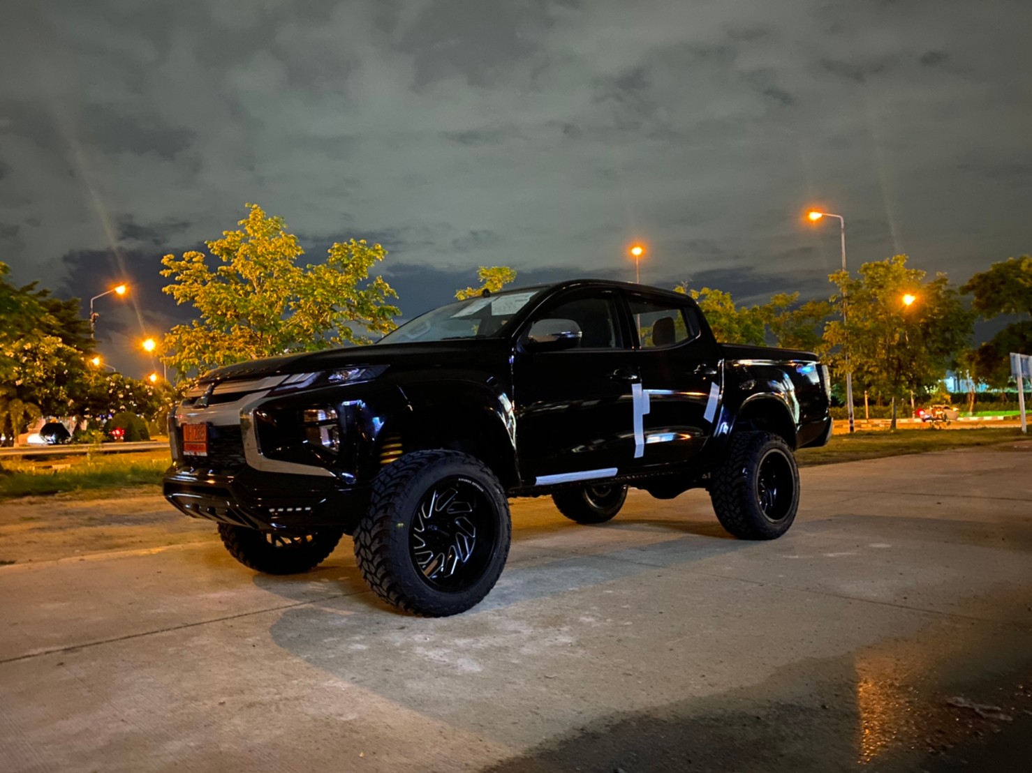 TRITON 4X4 จัดทรงเมกา