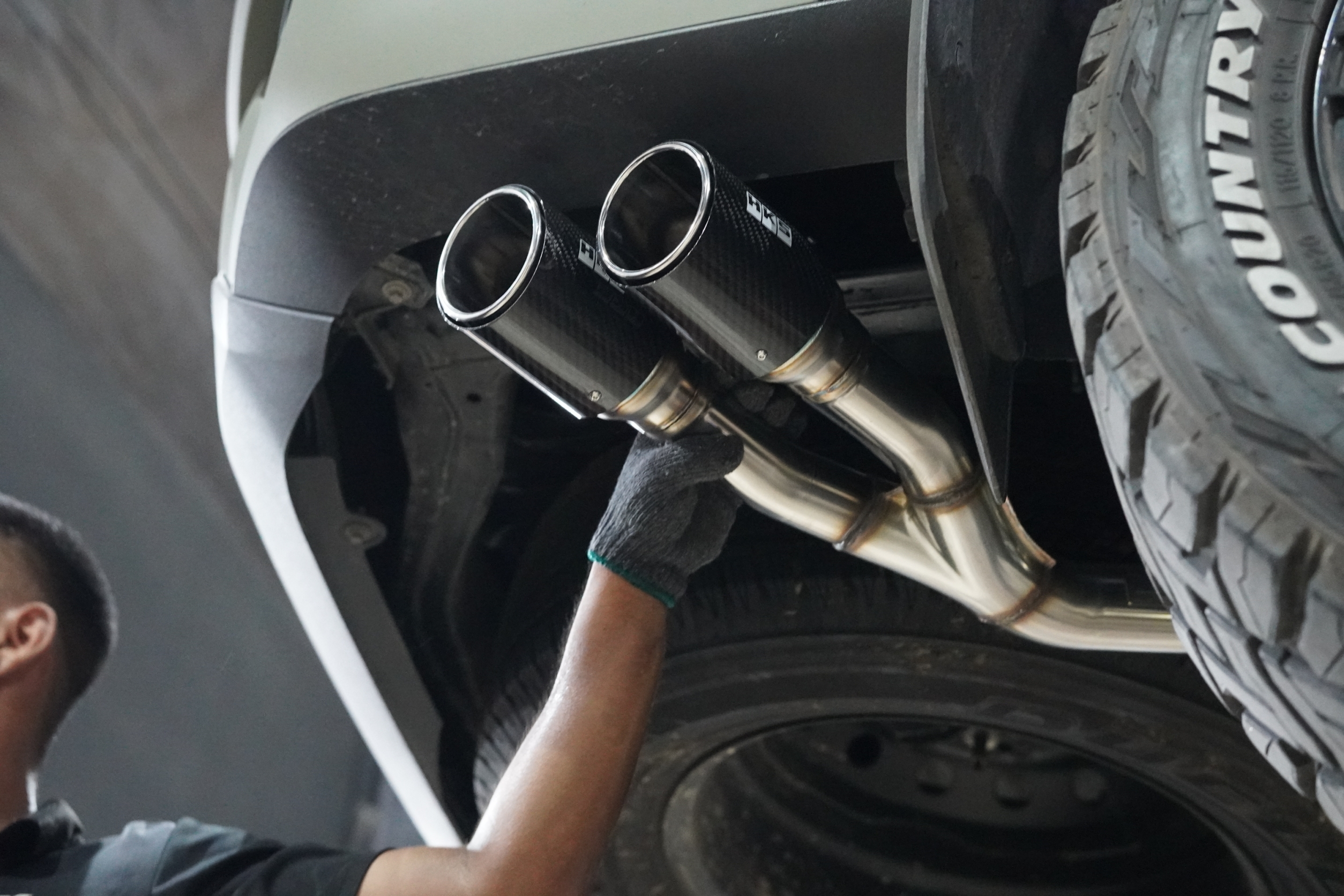 ท่อ HKS ปลายคู่ออกข้าง ใส่ EVERES NEXTGEN ที่ STEP9