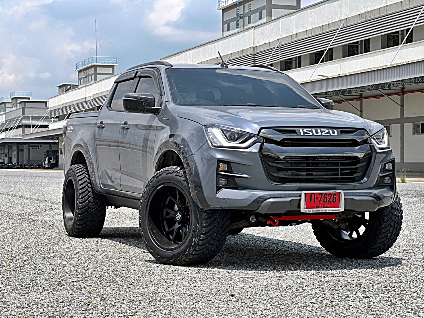 D_MAX_ทะเบียนนครปฐม ทำทรงเมกาที่ STEP9