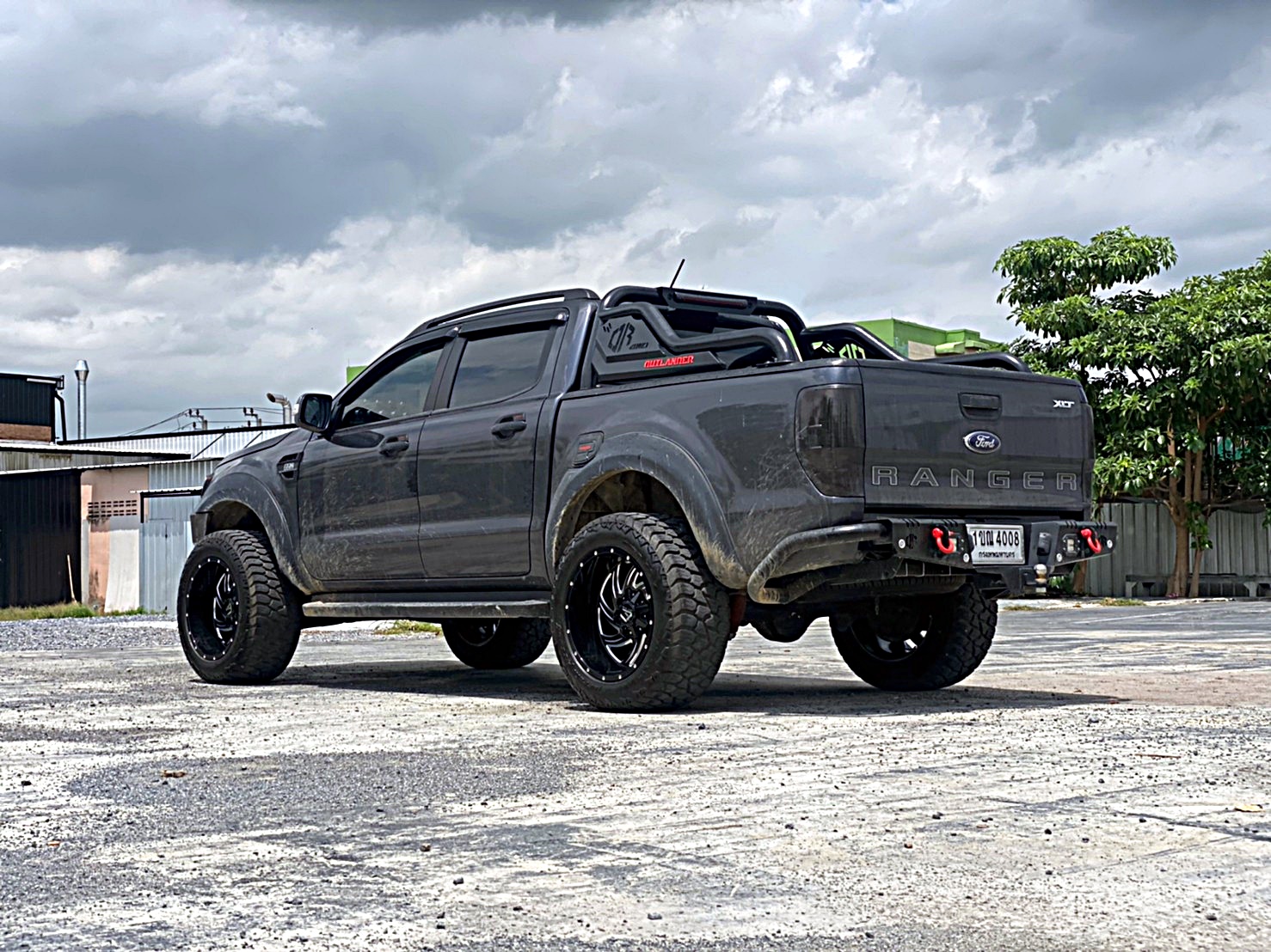 FORD จัดชุดใหม่ ทรงเมกาที่ STEP9