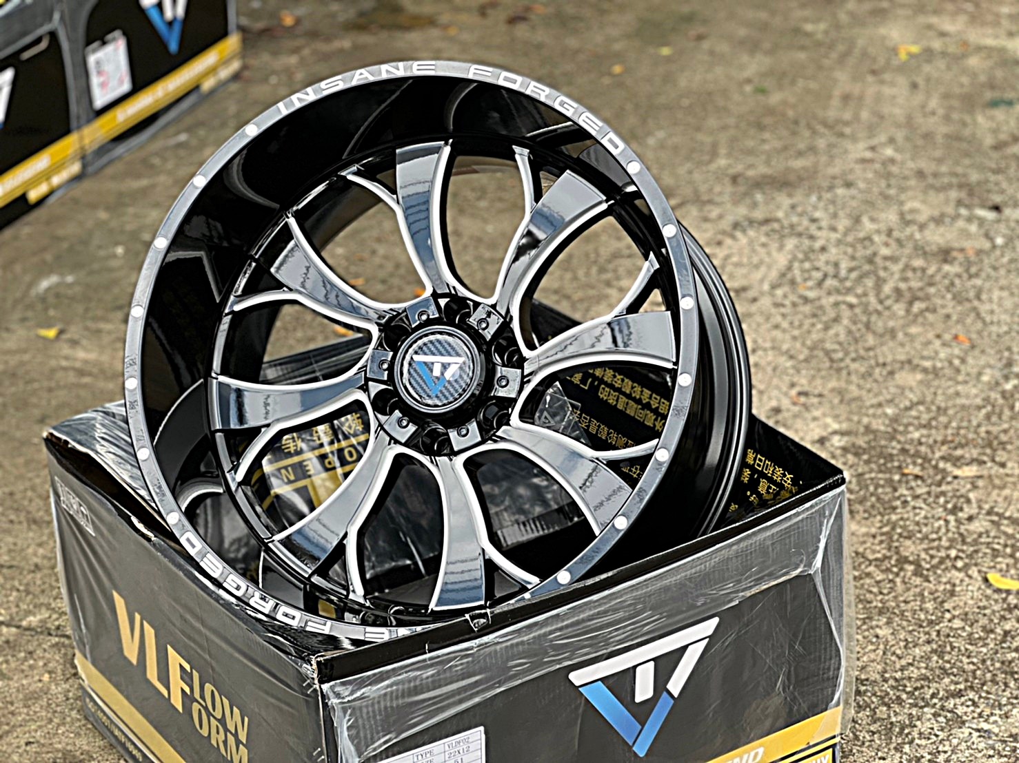 ล้อเมกา มาใหม่ INSANE FORGED ขอบ22