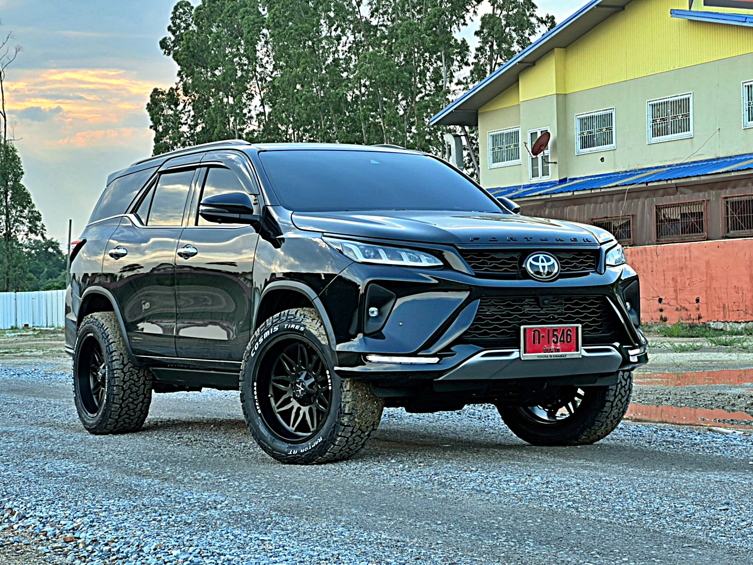 #TOYOTA_LEGENDER_จองคิวจากชัยนาท ไม่ยก ใส่ล้อออฟลบ