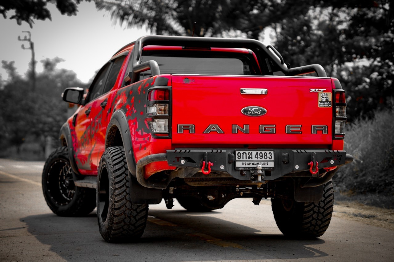 FORD RANGER แต่งทรงเมกาที่ STEP9