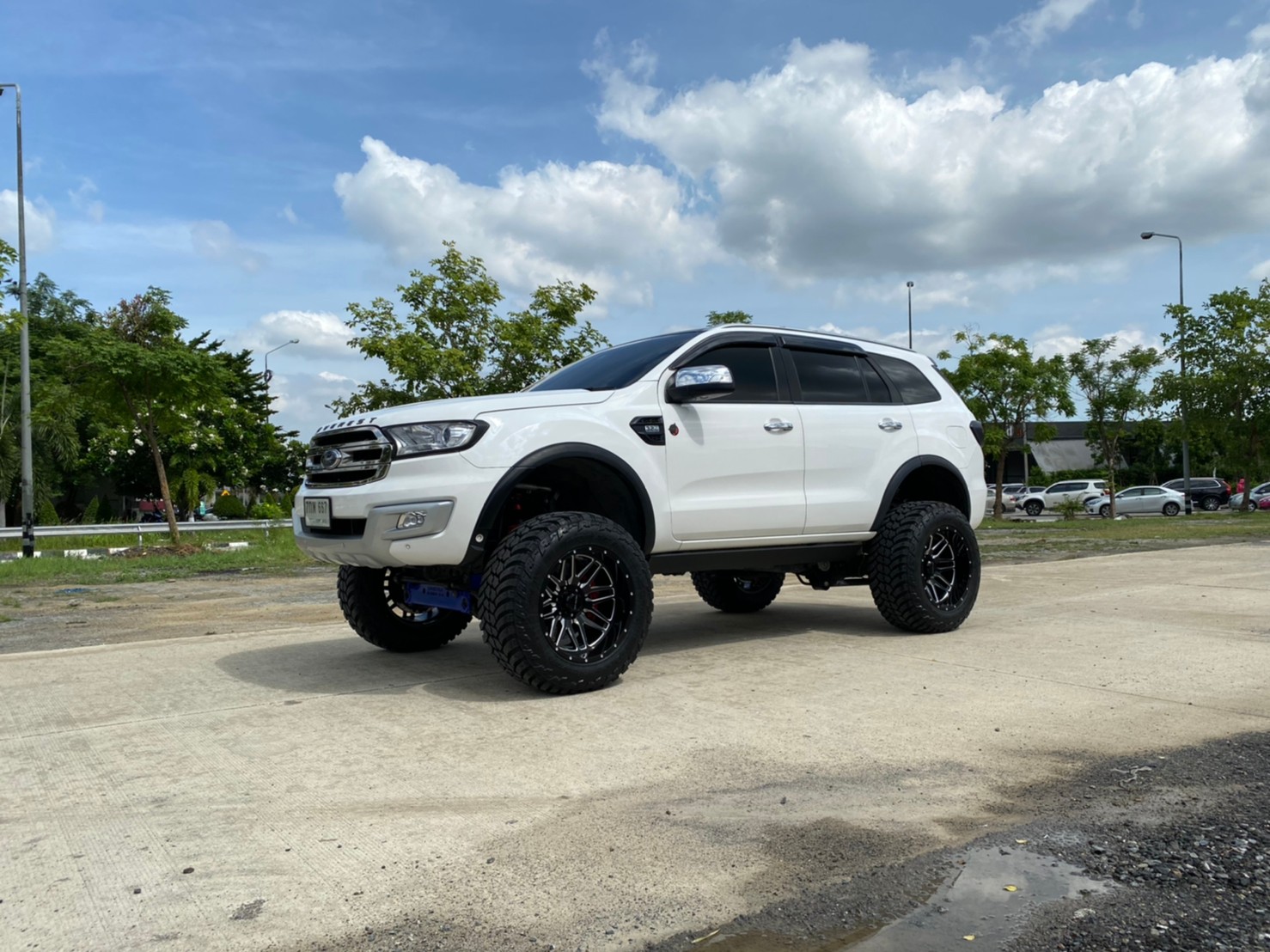 FORD EVEREST ยก6นิ้ว จัด FULLSET ที่ STEP9