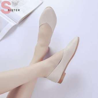 รองเท้าคัชชู Soft Curve