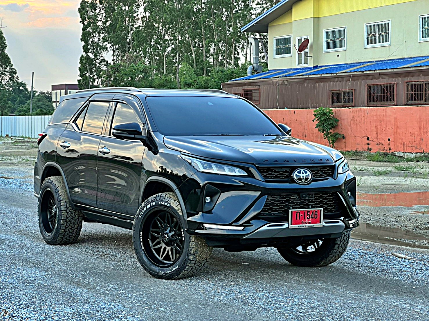 #TOYOTA_LEGENDER_จองคิวจากชัยนาท ไม่ยก ใส่ล้อออฟลบ