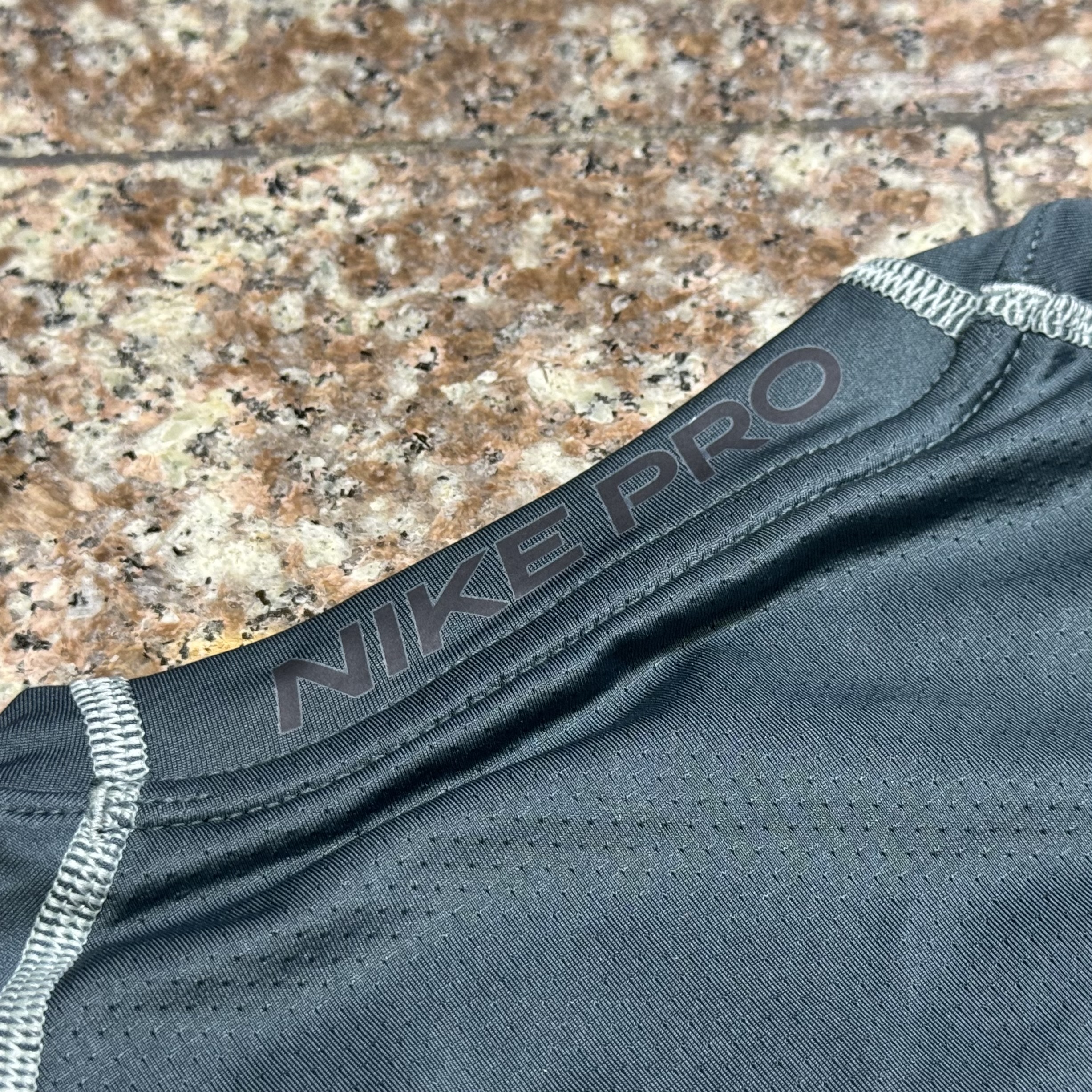 เสื้อ Nike Pro Dri-Fit Compression Tops (L,XL,2XL)