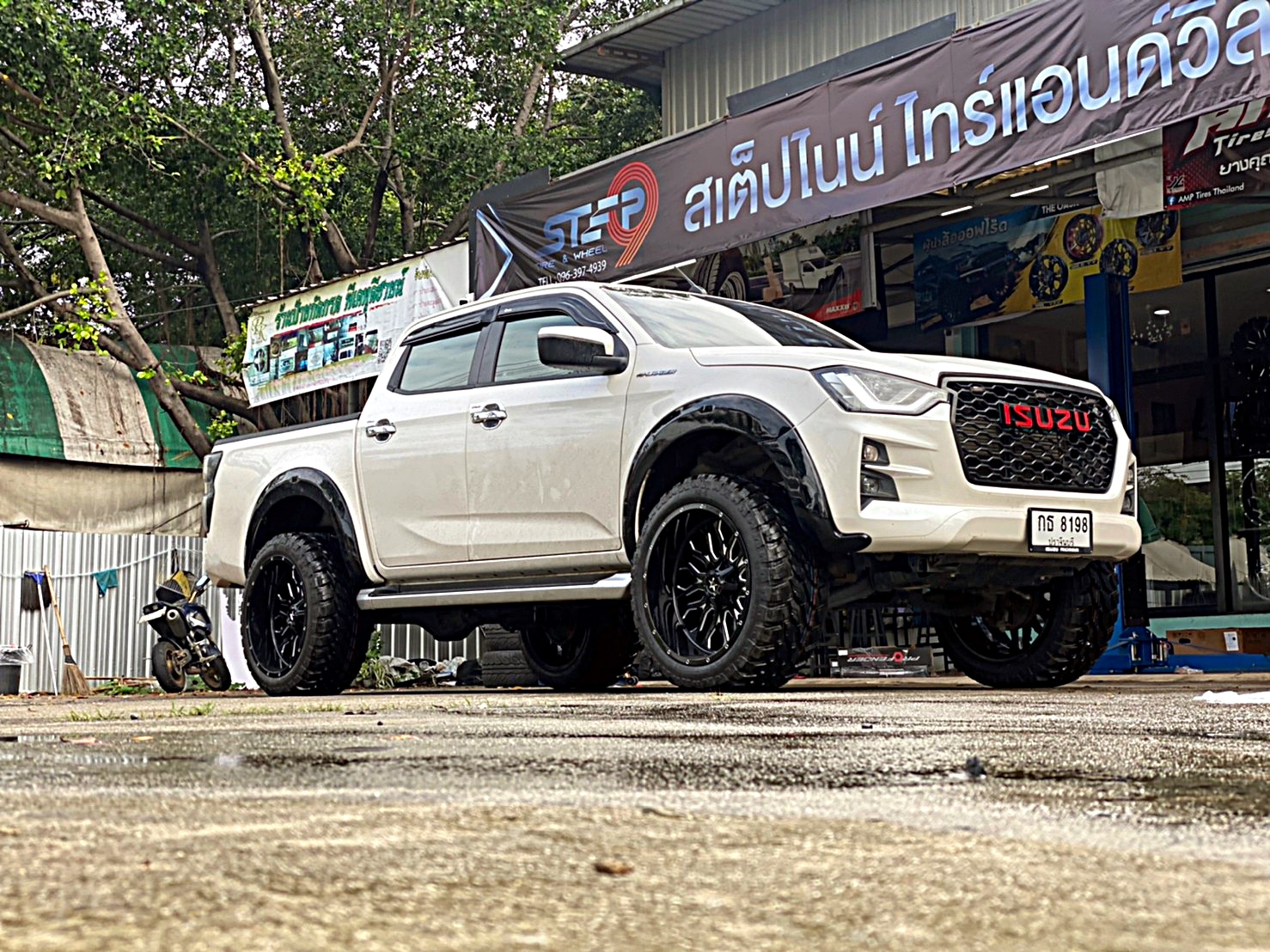 D-MAX ทรงเมกา มาไกลจากปราจีนบุรี