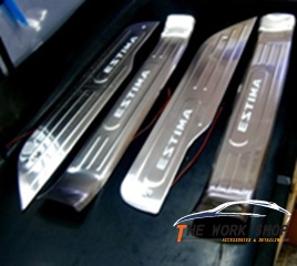 LED Door Scuff Plate For Estima - กาบประตูLEDแบบมีโลโก้ Estima