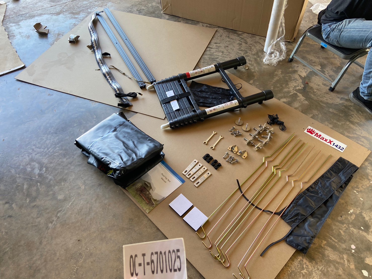 BLACK BIRD 1.2 - MaxX Equip เต็นท์หลังคารถ - ประเภทหลังคาอ่อน