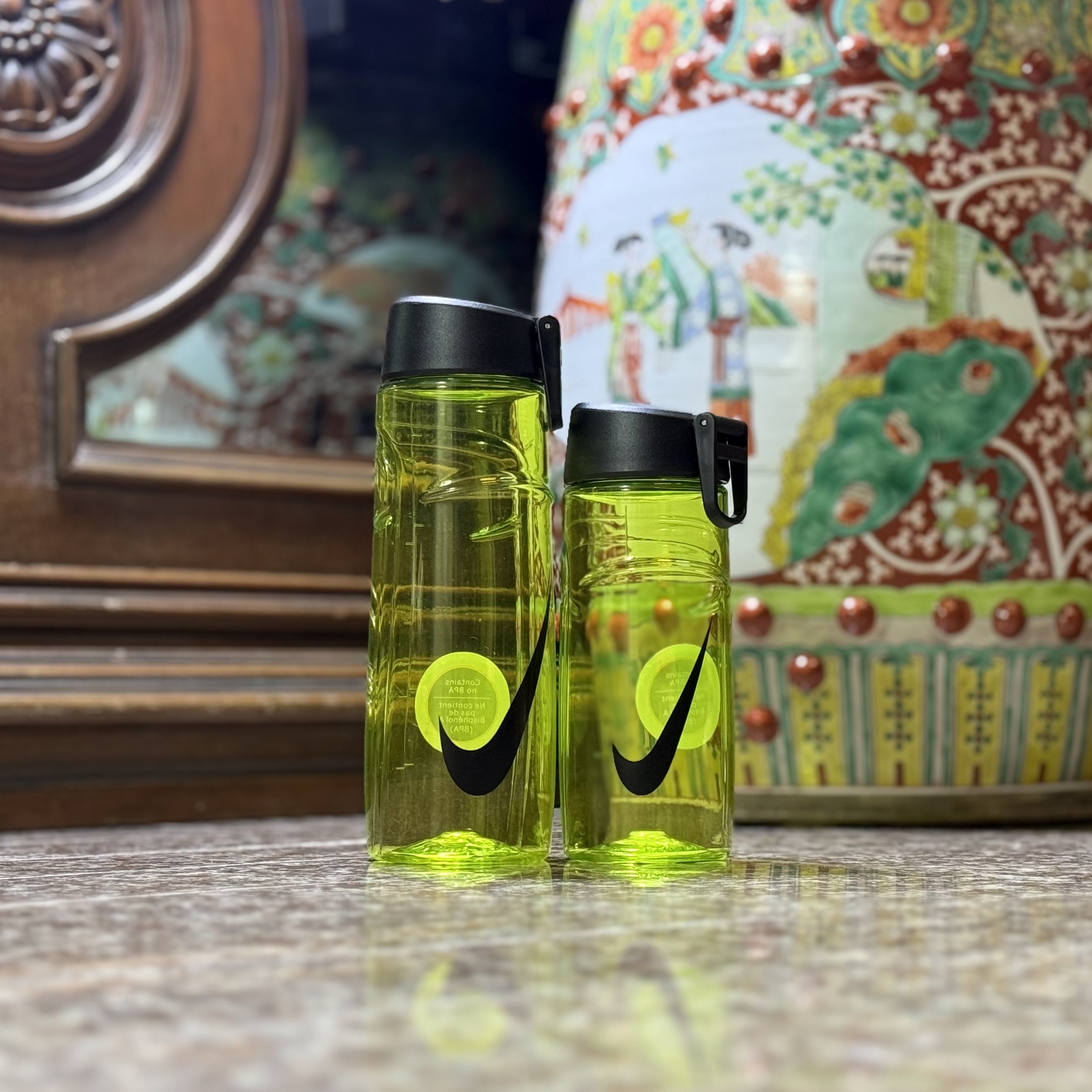 กระบอกน้ำ Nike Training Swoosh Water Bottle ‘VOLT’ (M,L)