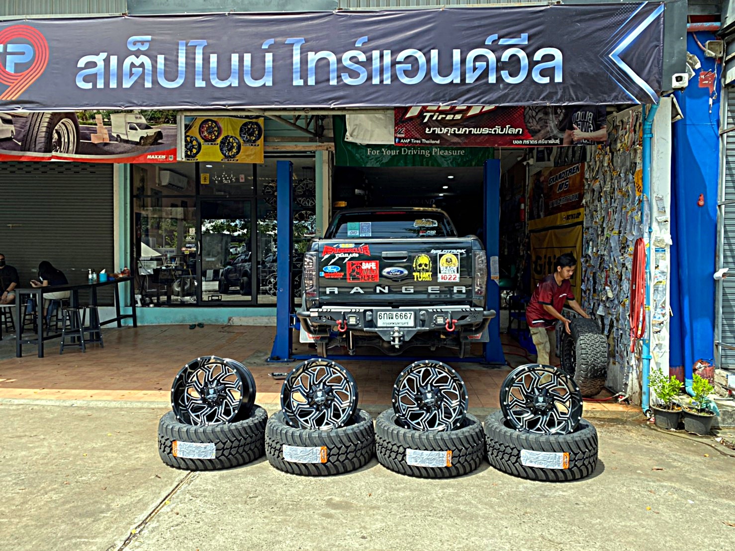 FORD WILDTRACK ทรงเมกา