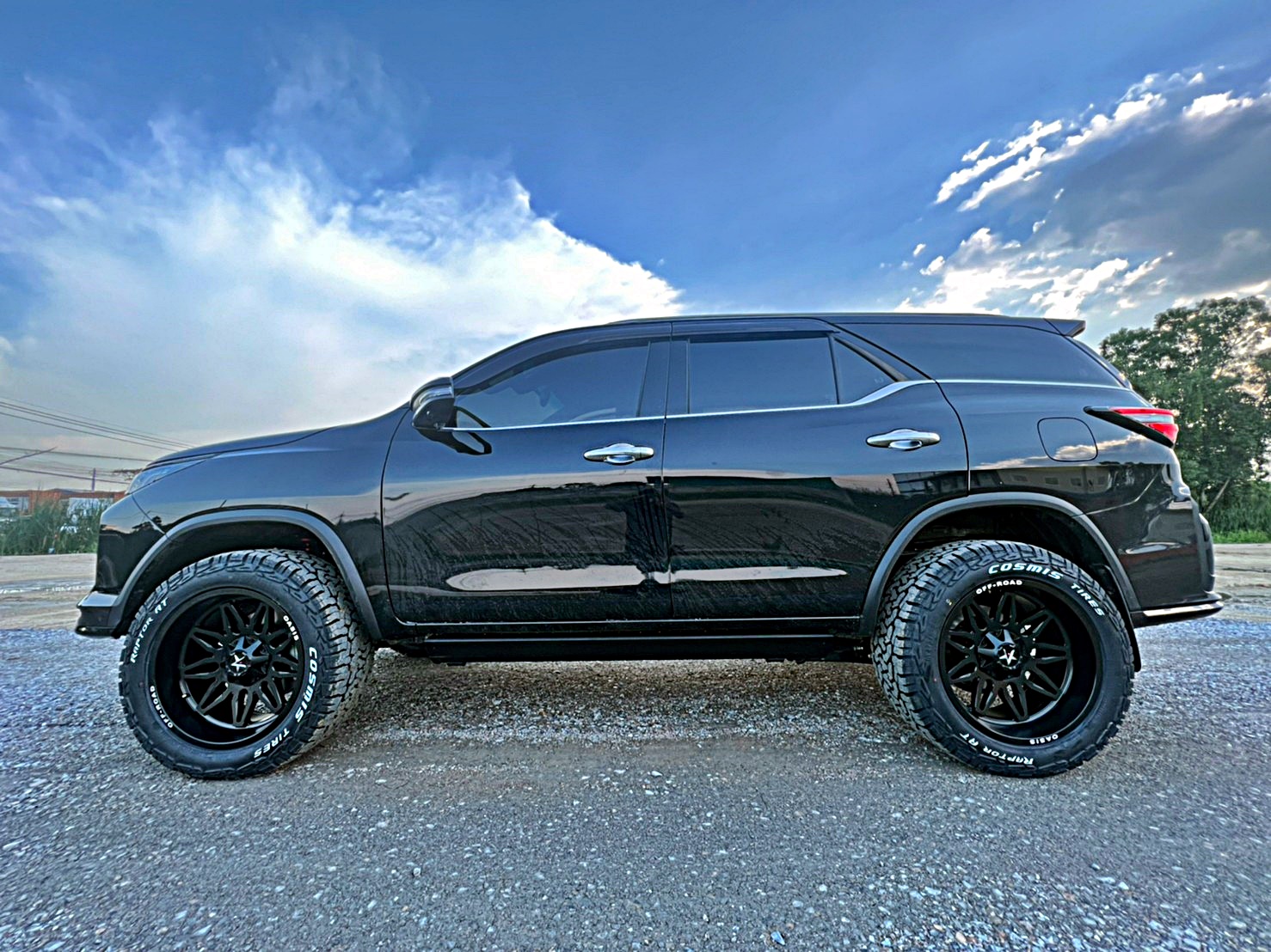 #TOYOTA_LEGENDER_จองคิวจากชัยนาท ไม่ยก ใส่ล้อออฟลบ