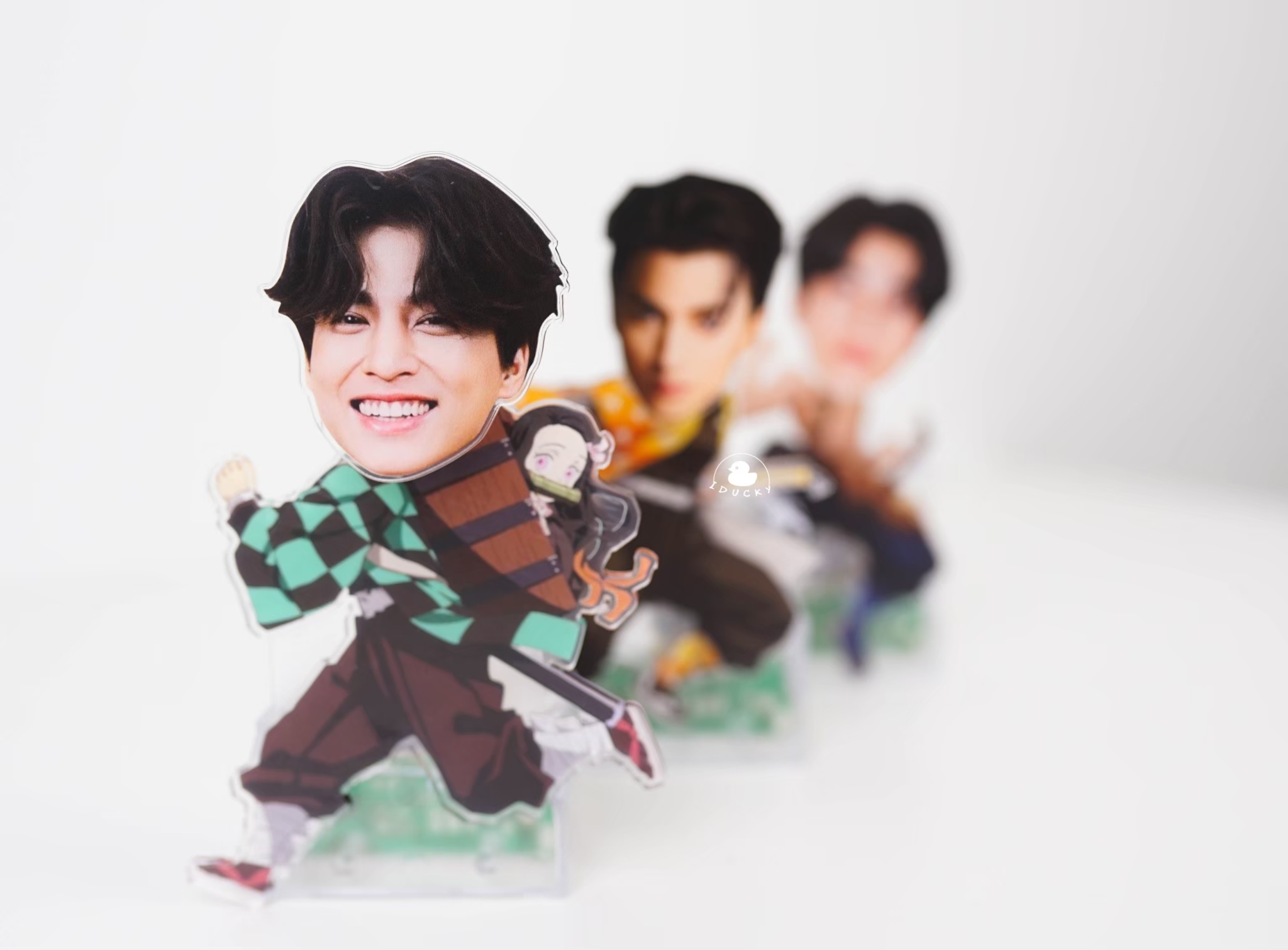 รับทำสแตนดี้อะคริลิคหัวดุ๊กดิ๊ก