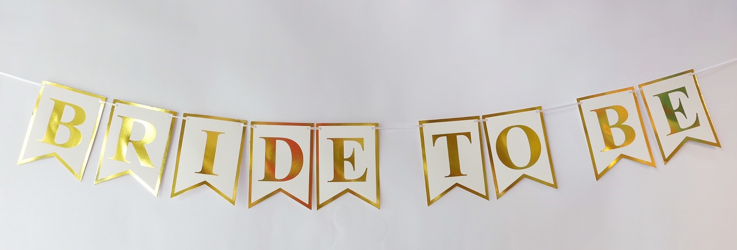 ป้ายสละโสด /Bride to Be Letter Banner
