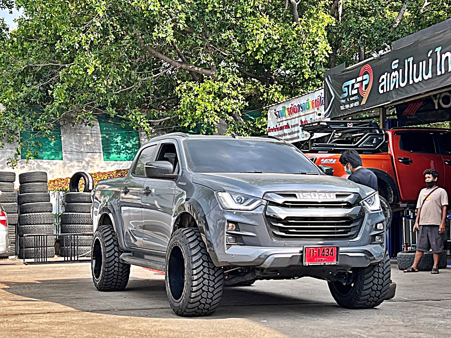 D-MAX ทรงเมกา จากอุธยา