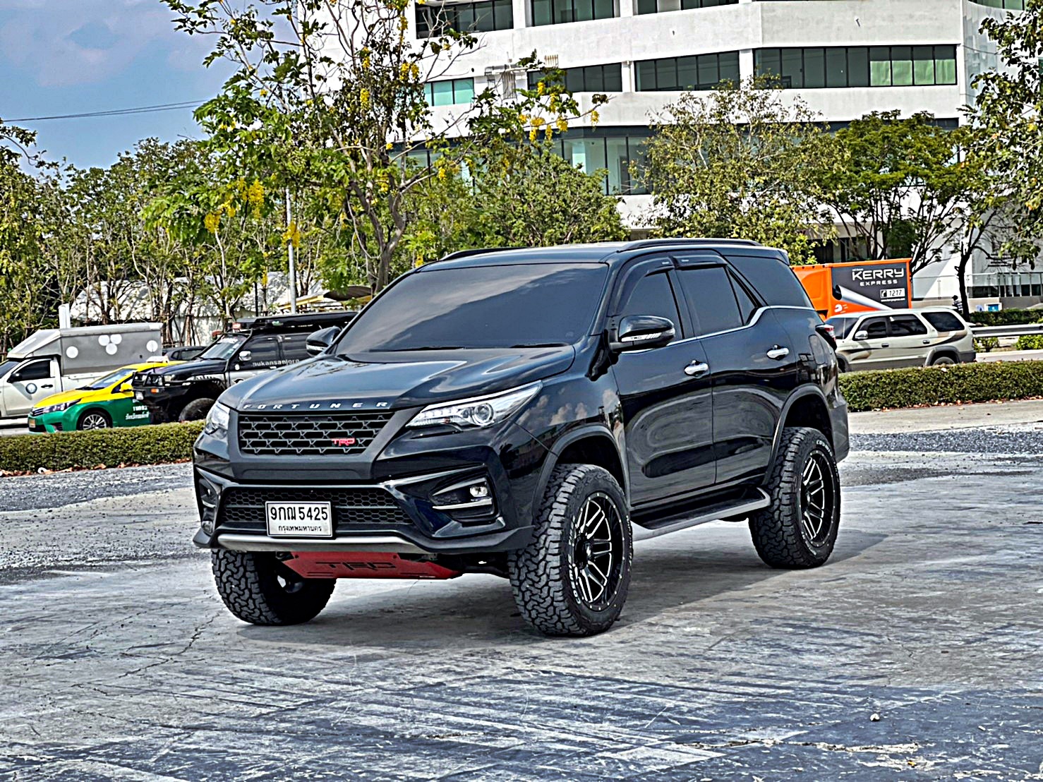 FORTUNER ทรงเมกา