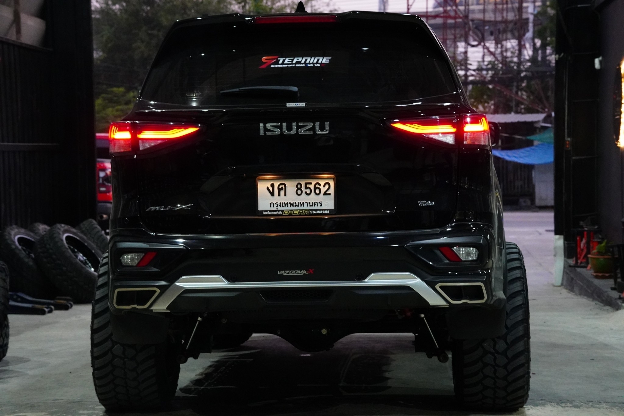 ชุดแต่ง ISUZU MU-X ราคาถูกที่ STEP9