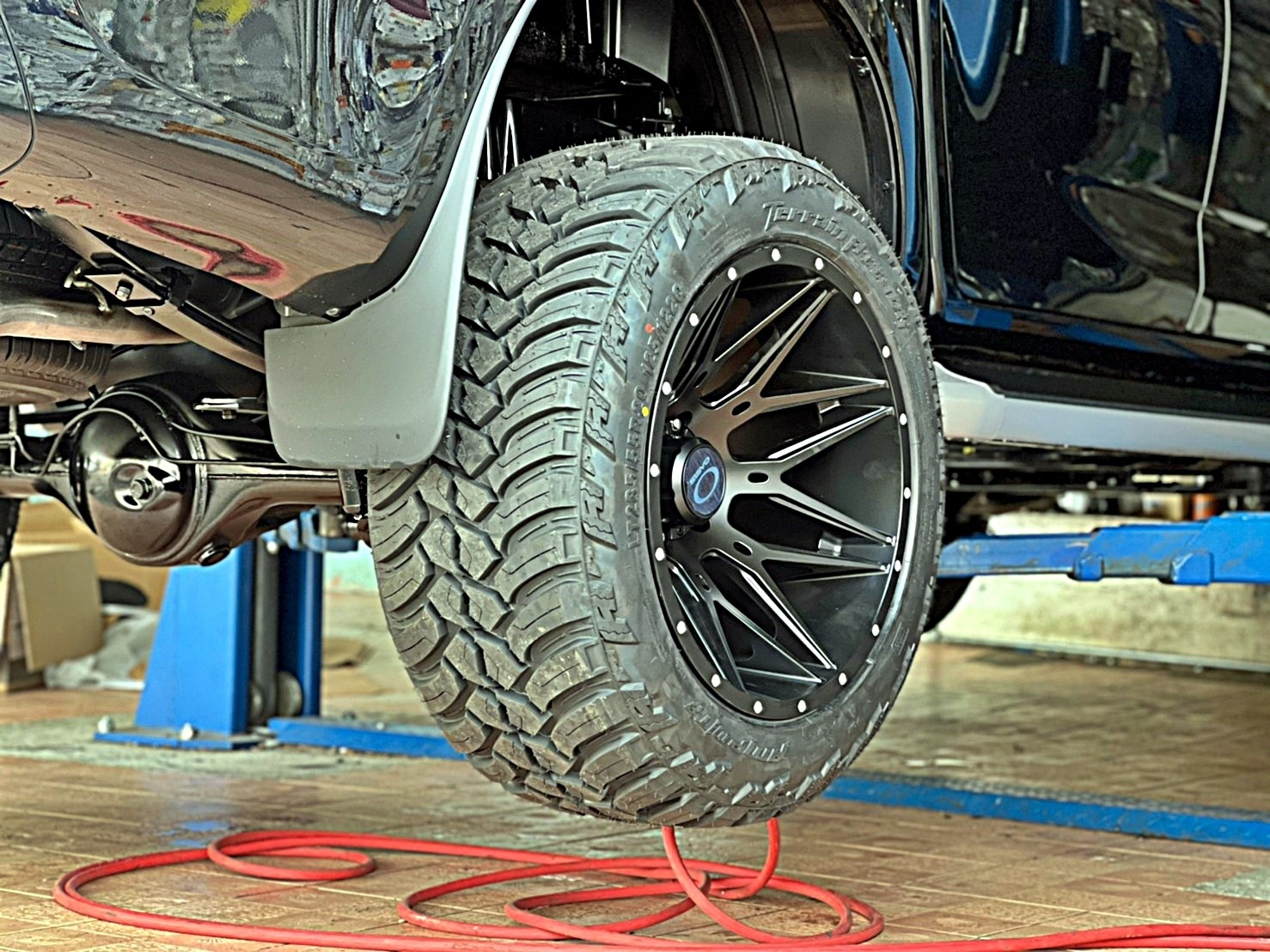 D-MAX 1.9 จัดทรงเมกา อย่างเทพ ที่ STEP9