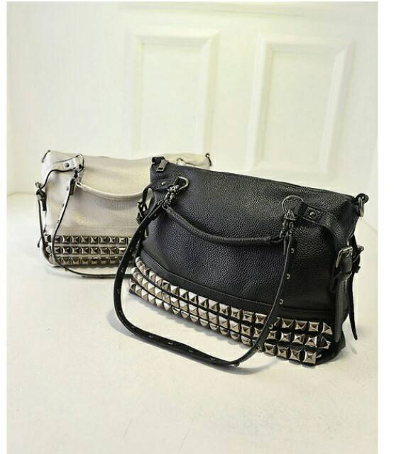 กระเป๋าแฟชั่น