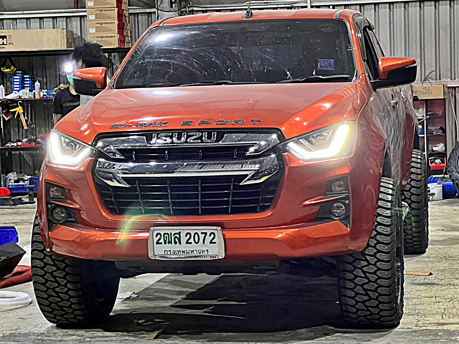 ISUZU D-MAX แต่งทรงเมกาที่ STEP9