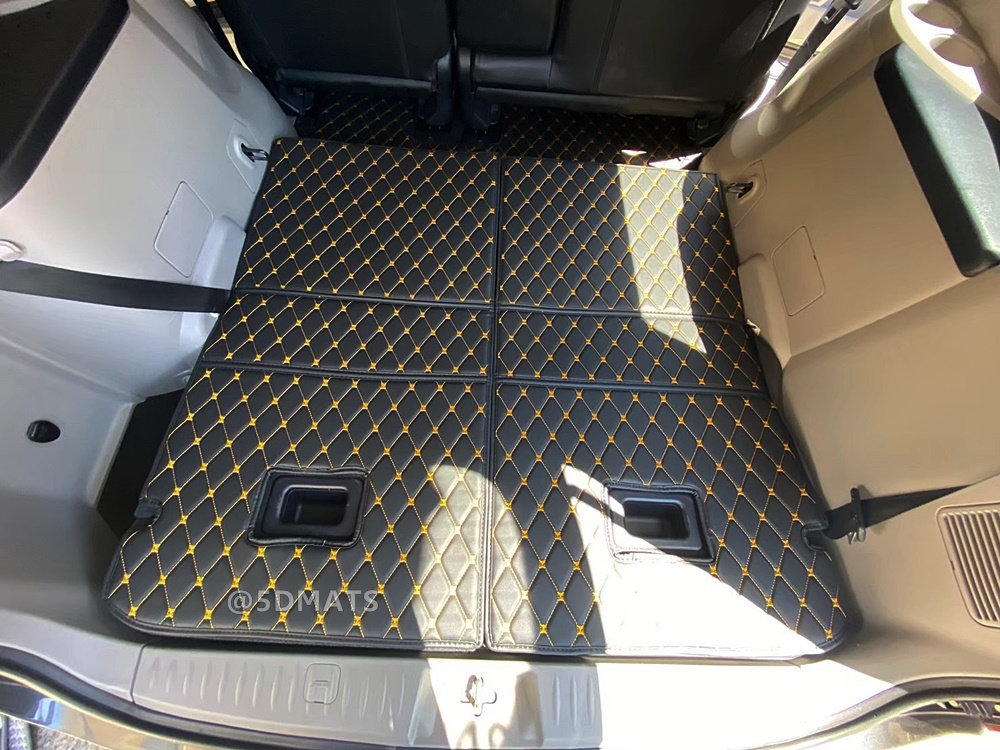 พรมปูพื้นรถยนต์ 7D MITSUBISHI SPACE WAGON พรม7D สเปซวากอน เสริมใยดักฝุ่น ทั้งคัน เข้ารูป (พร้อมส่ง)