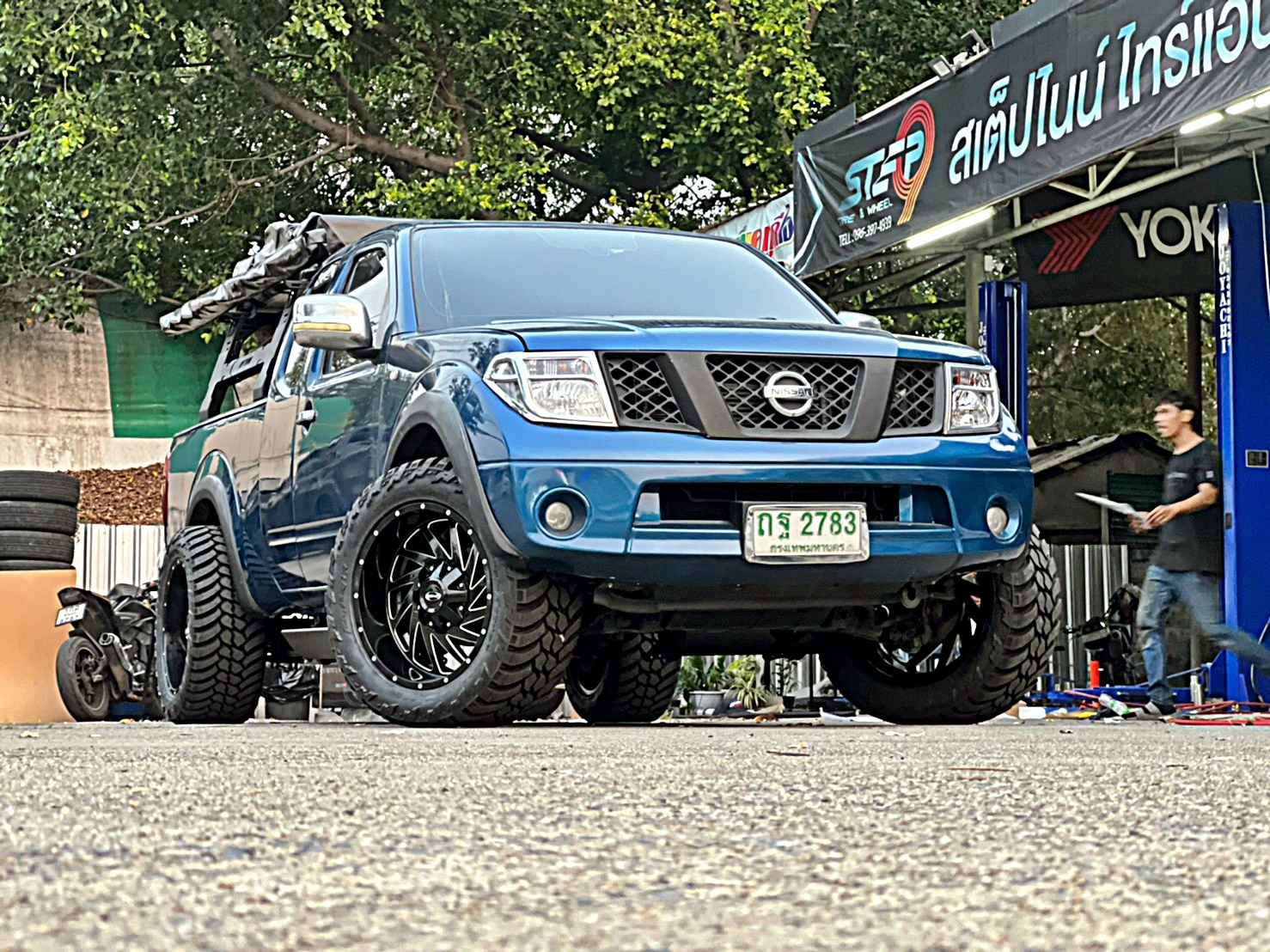 NISSAN_NAVARA_แปลงร่าง ทรงเมกา