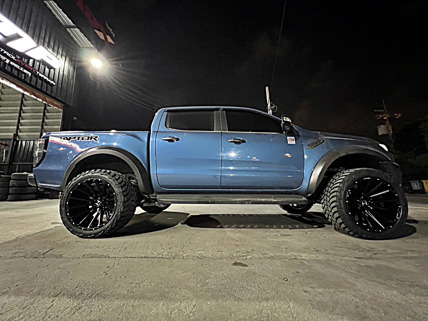 ล้อแท้ HOSTILE H123 ขอบ22 ใส่ FORD RAPTOR