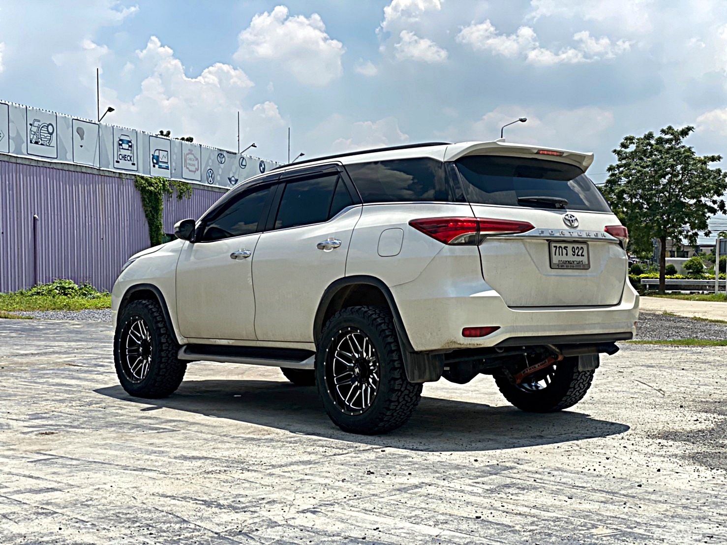 FORTUNER ล้อขอบ20 OFFROAD ที่ STEP9