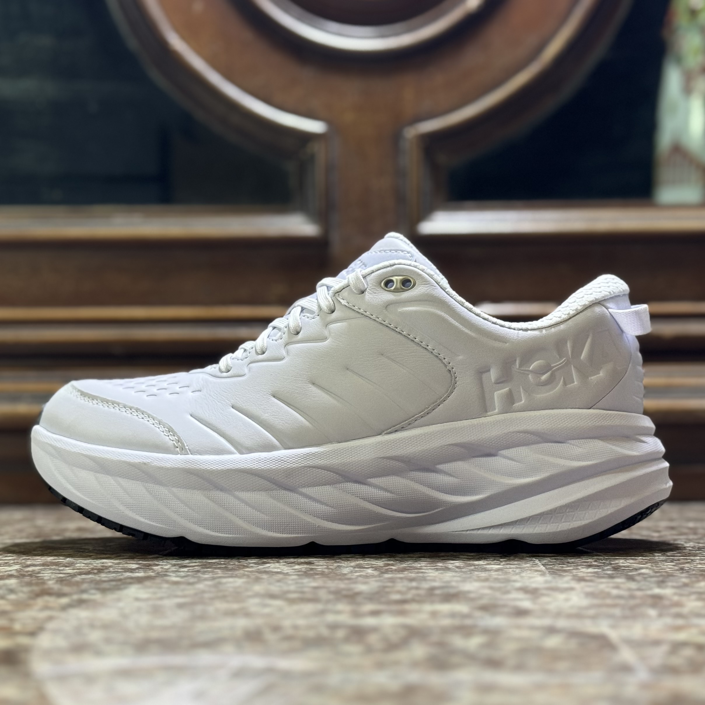 รองเท้า HOKA Bondi SR ‘TripleWhite’ (M10.5US)