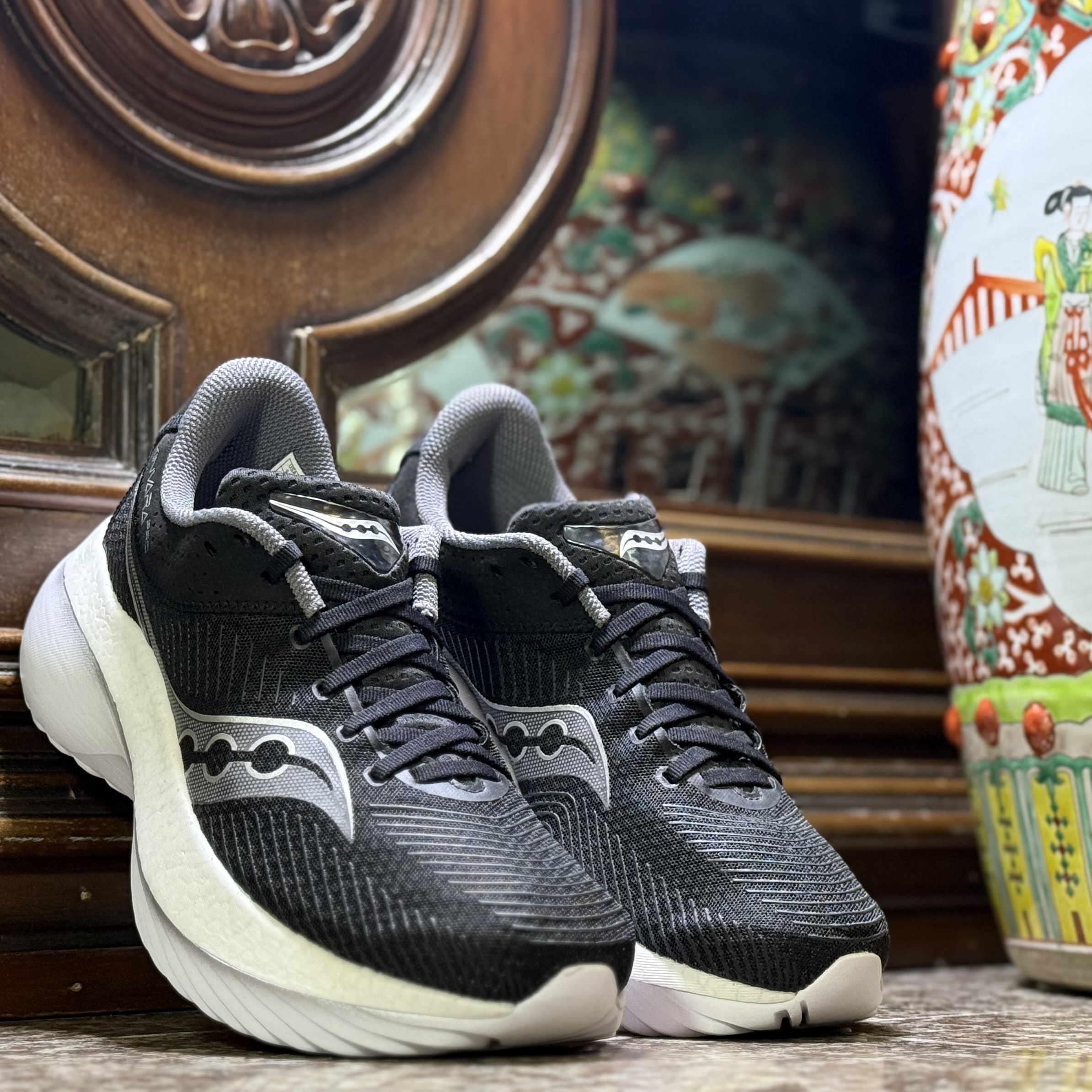 รองเท้าวิ่ง Saucony Kinvara PRO ‘BLACK’ (M9.5/10.5/11US)