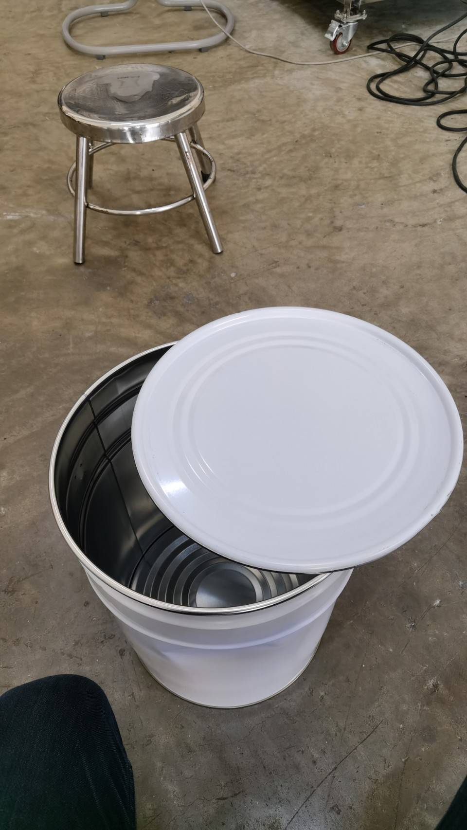 ถังเหล็ก ถังสี ถังกาว ถังเคมีเหล็ก 10L 18L 20L MKTY