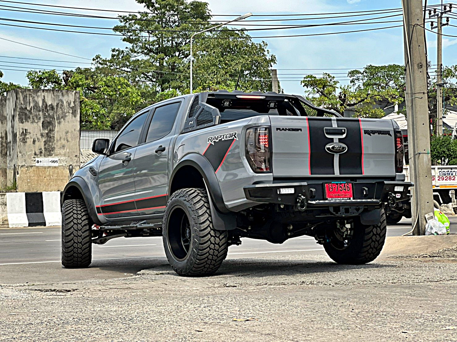 FORD RAPTOR ชุดแต่งรอบคันที่ STEP9