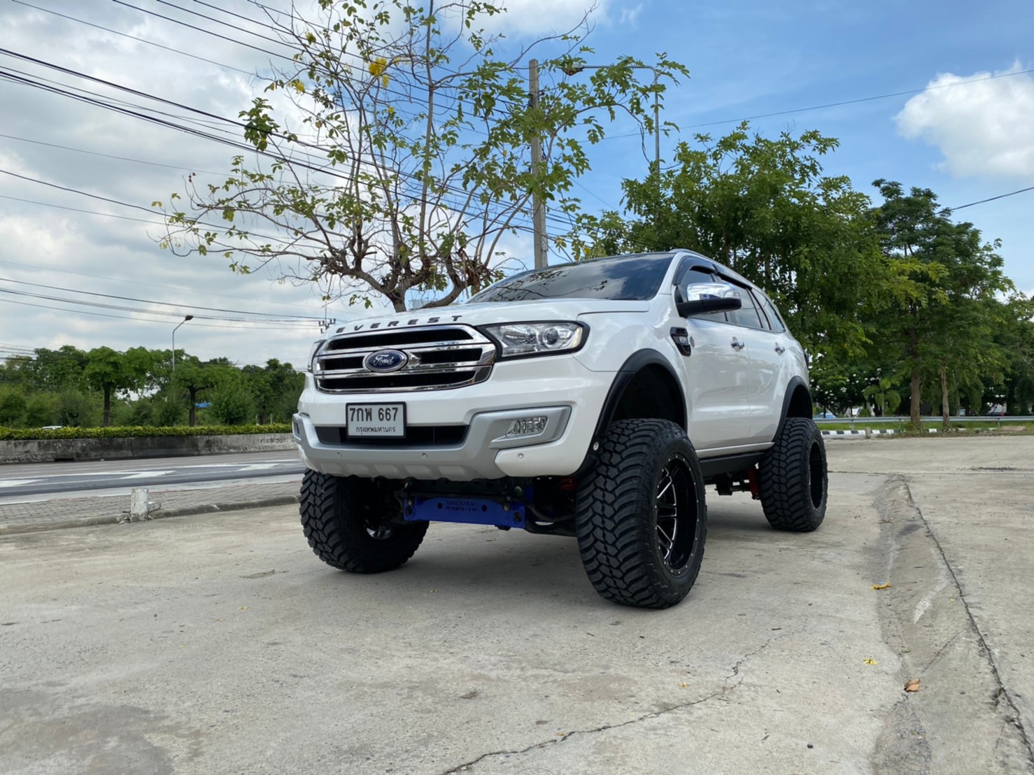 FORD EVEREST ยก6นิ้ว จัด FULLSET ที่ STEP9