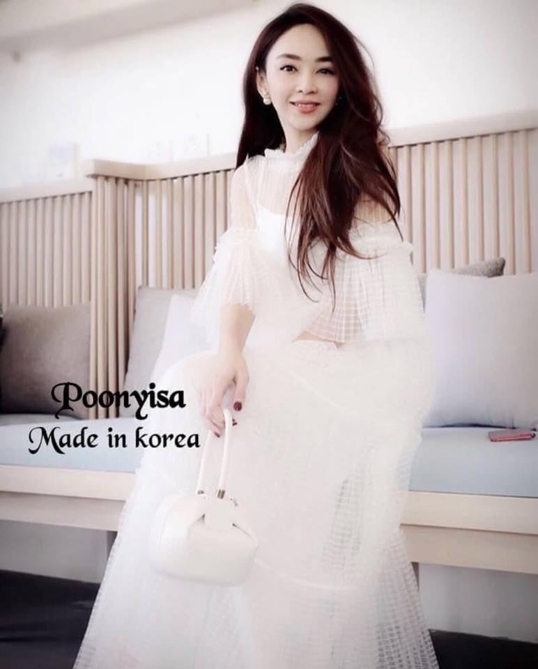 Dress ลูกไม้ตัวยาวคอกลม เนื้อผ้าลูกไม้ซีทรู