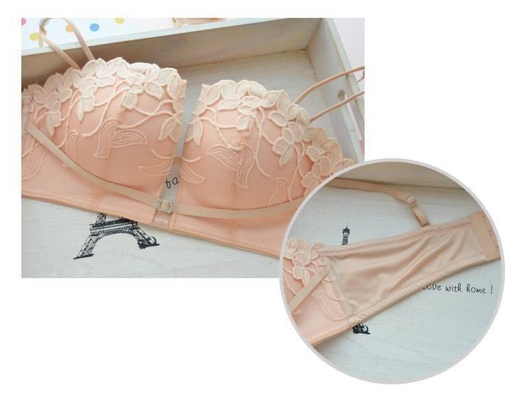 ชุดชั้นในเซ็กซี่ ไม่มีโครง