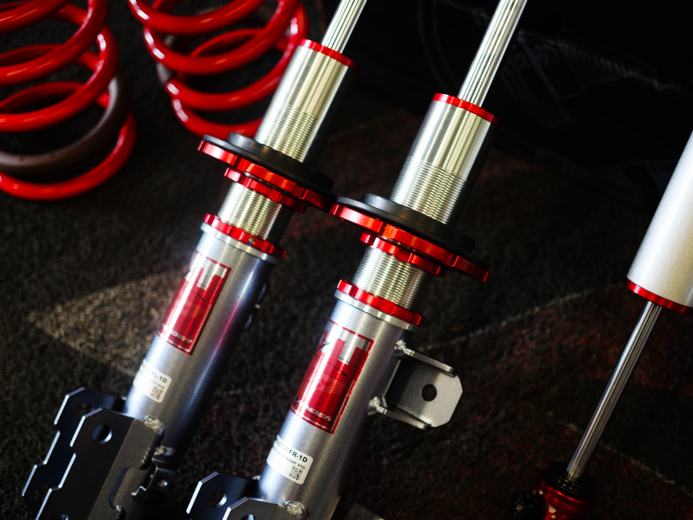 โช๊คอัพ Profender รุ่น Fit Z สำหรับรถ Hyundai H1