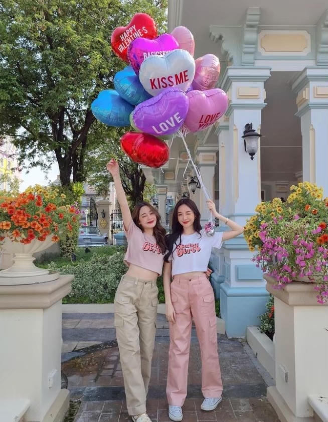 ช่อลูกโป่งฟอยล์หัวใจ ขนาด 18นิ้ว 15ใบ