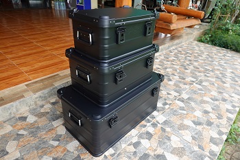 กล่อง alubox black Size M BY MaxX EQUIP
