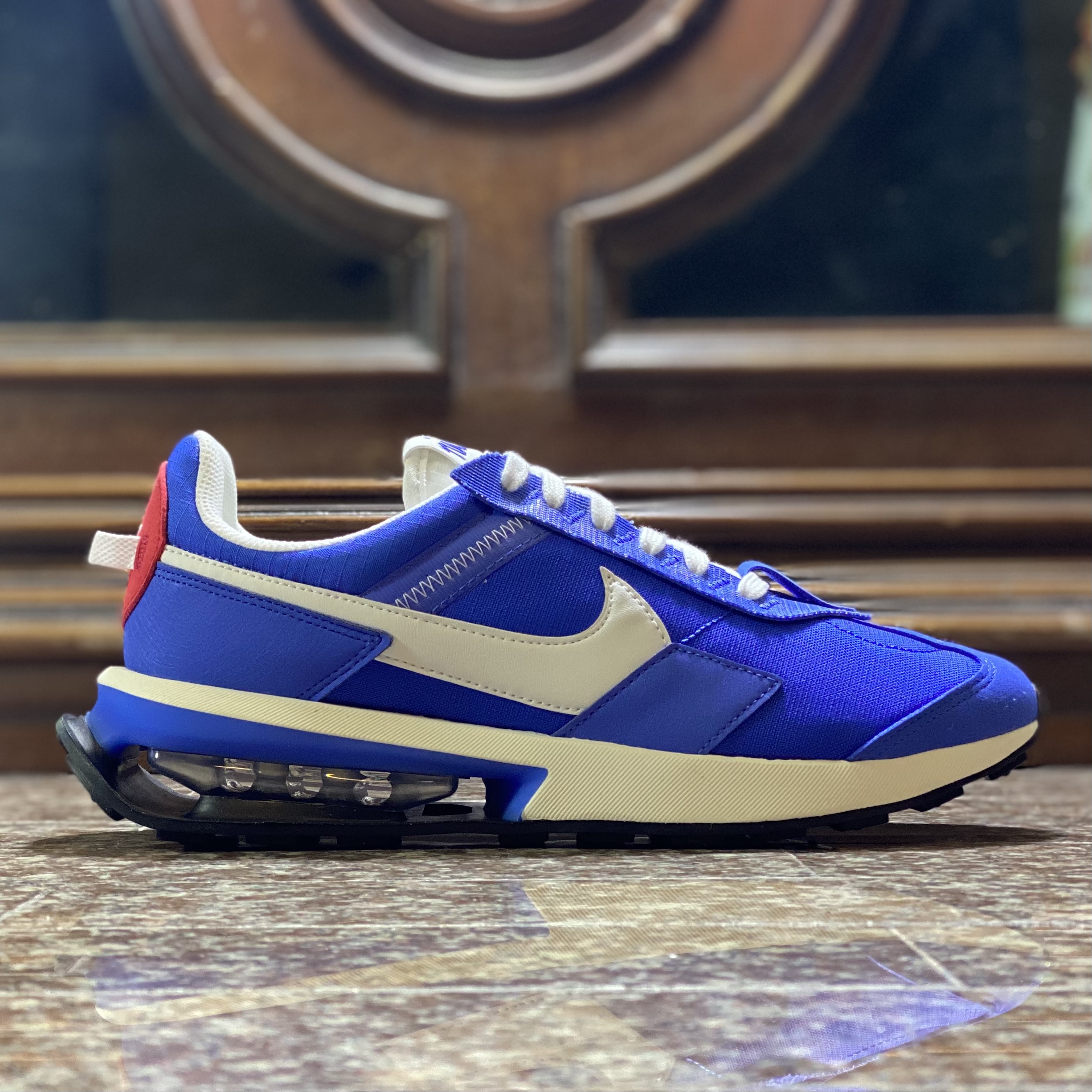 รองเท้า Nike Air Max Pre-Day ‘Hyper Royal’ (M9US)