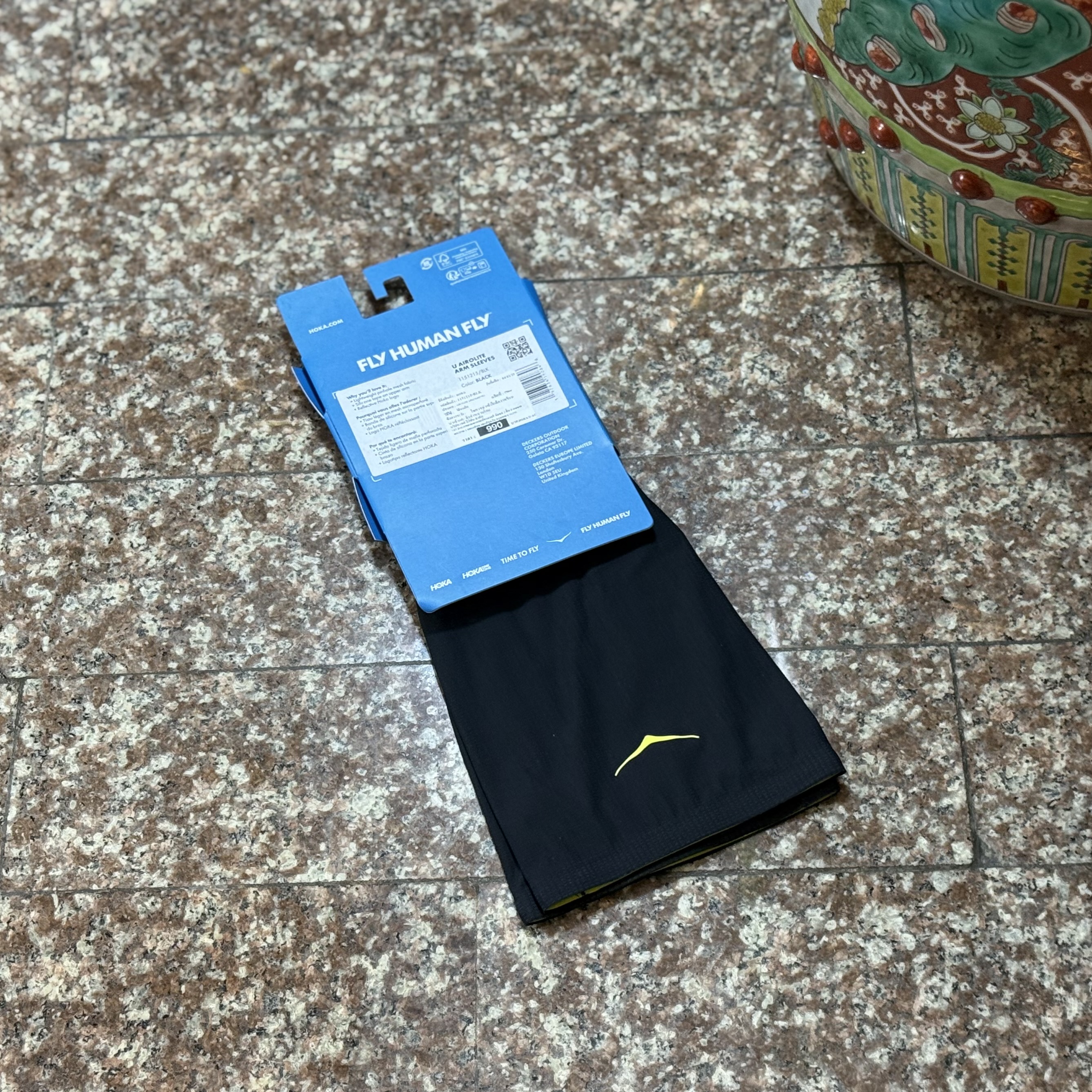 ปลอกแขน HOKA Airolite Running Sleeves ‘BLACK’ (L)