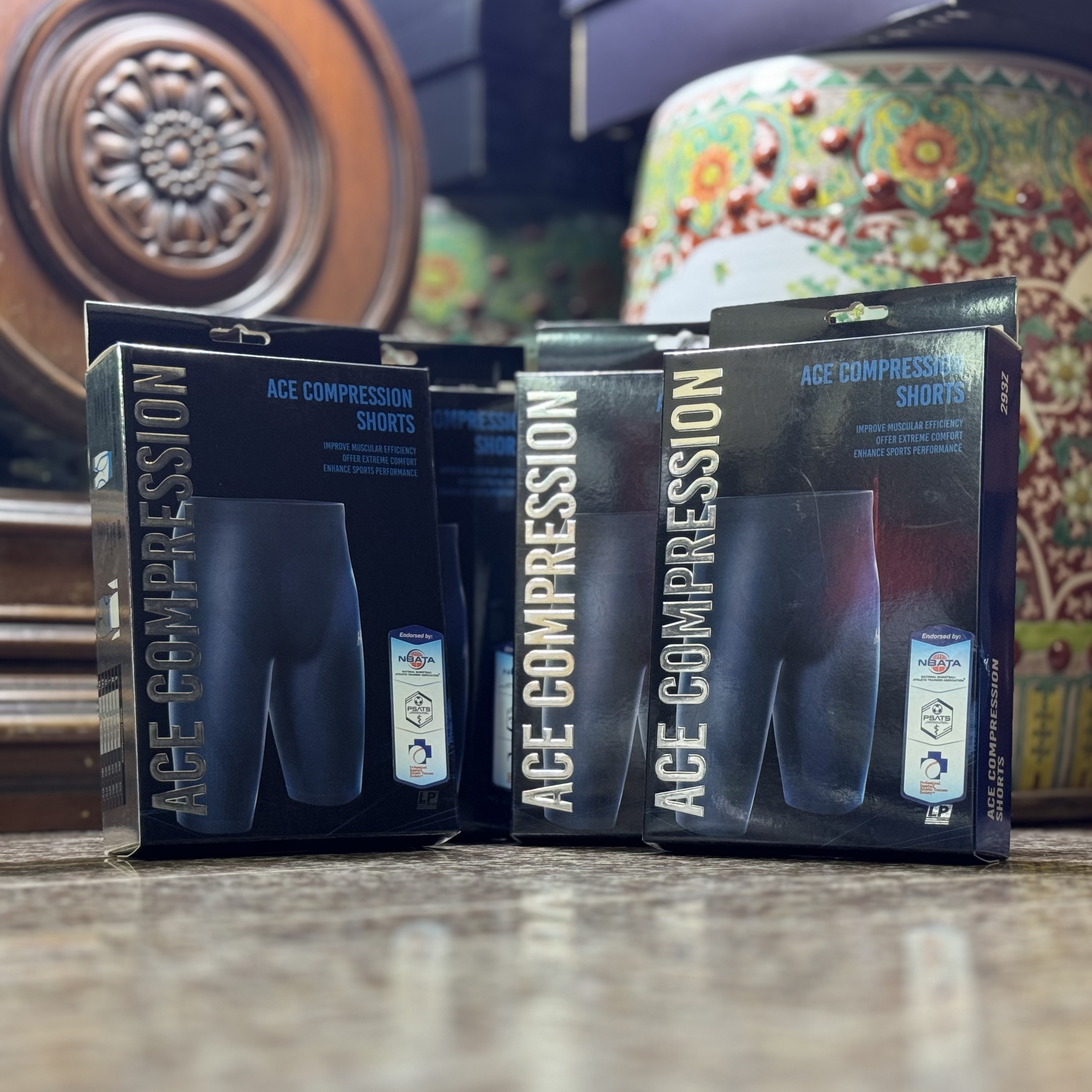 กางเกงวิ่ง LP Thigh Support ACE Compression Shorts (S,L,XL)