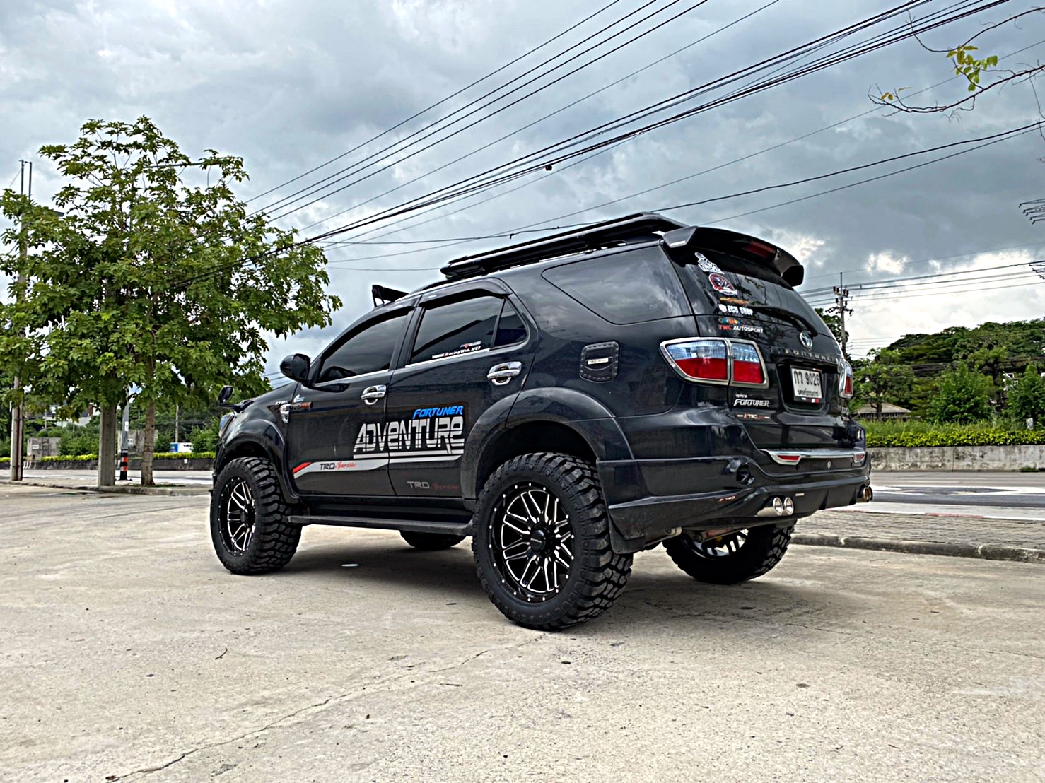 FORTUNER จัดทรงเมกาที่ STEP9