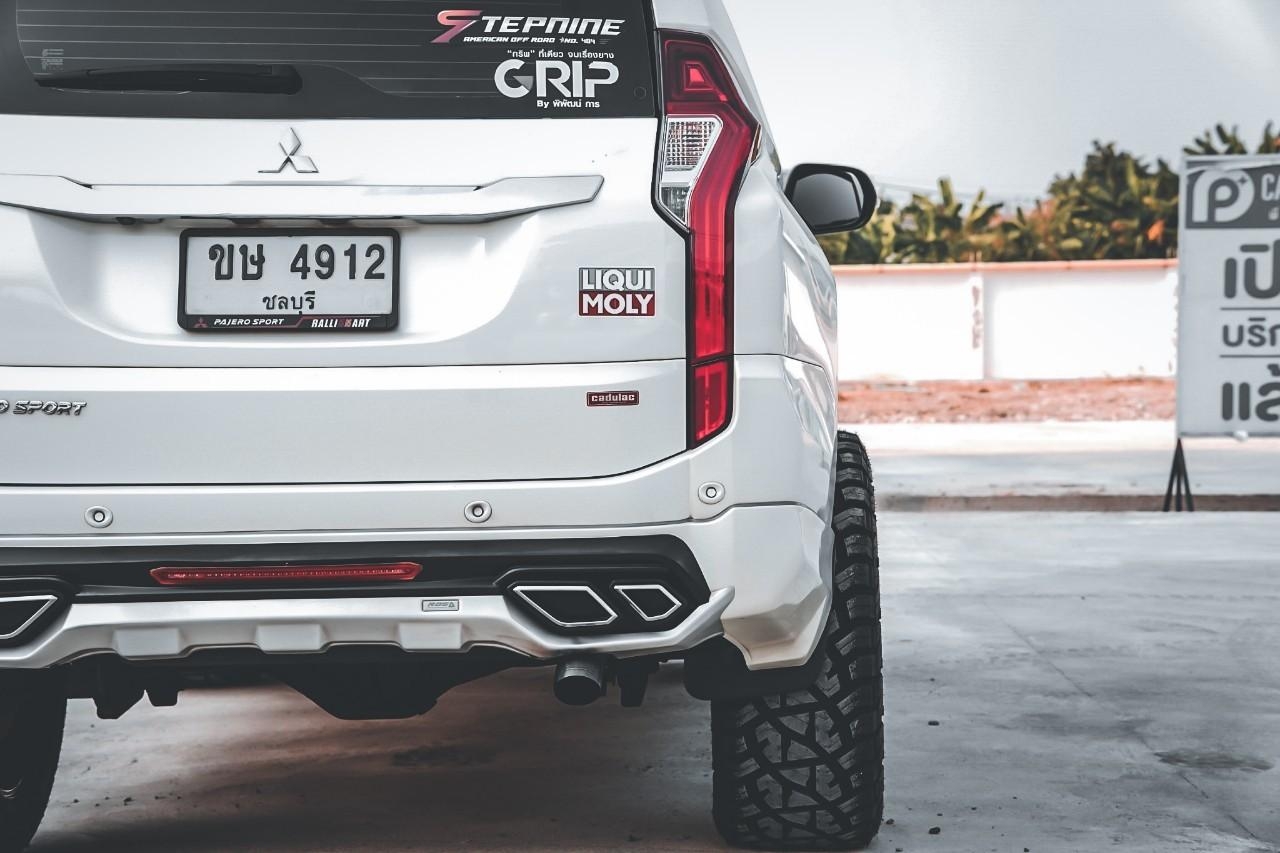 MITSUBISHI PAJERO มาจากชลบุรี